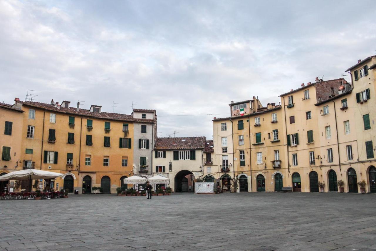 Casa Anfiteatro Apartment Lucca Luaran gambar